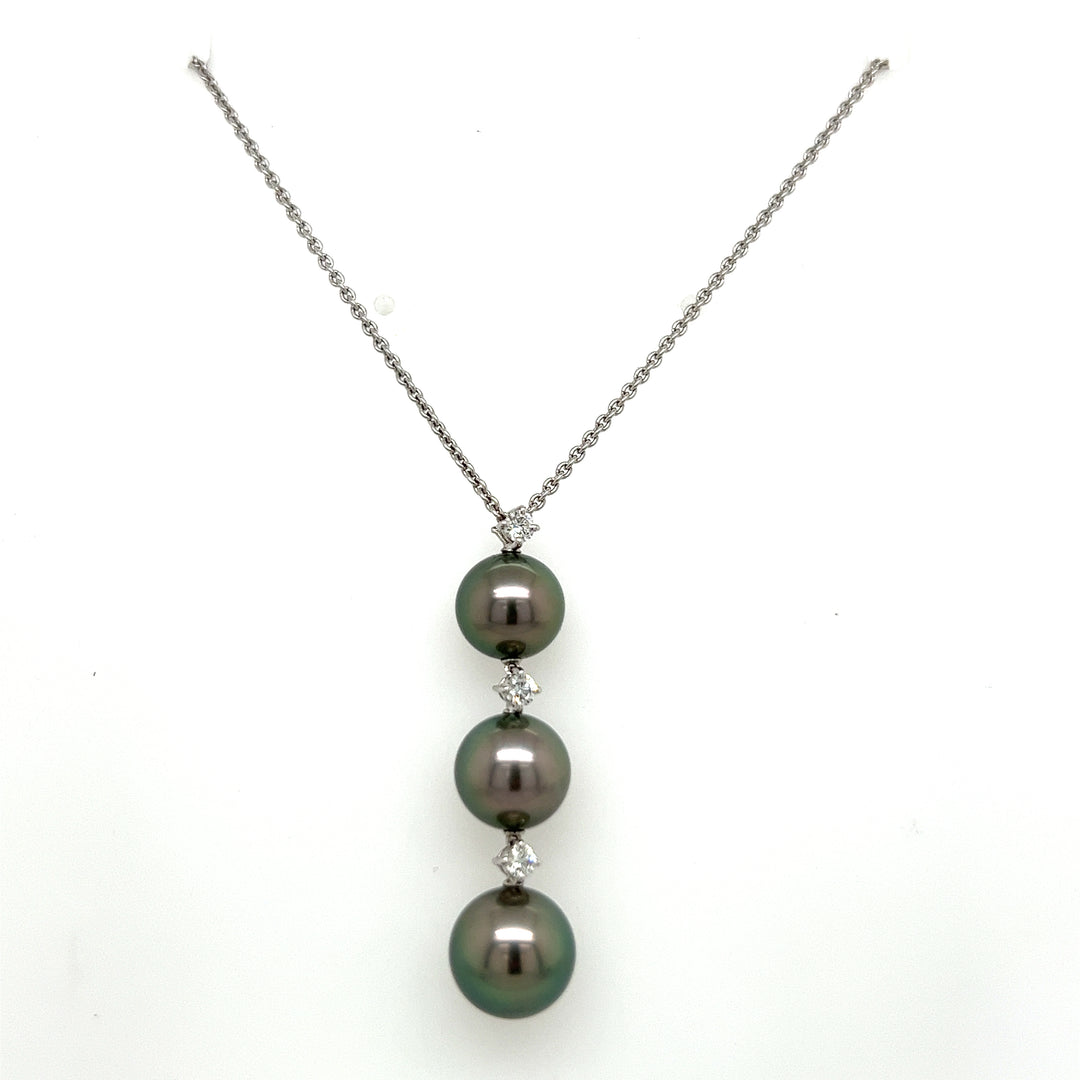 18K White Gold Tahitian Black South Sea Pearl Necklace Sycamore