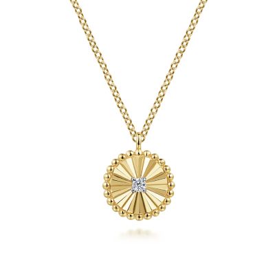 14K White and Yellow Gold 0.03ctw Diamond Necklace